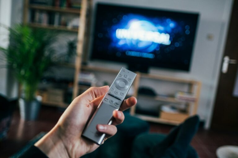 Televisor en un ambiente doméstico